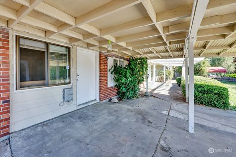 A home in Bremerton