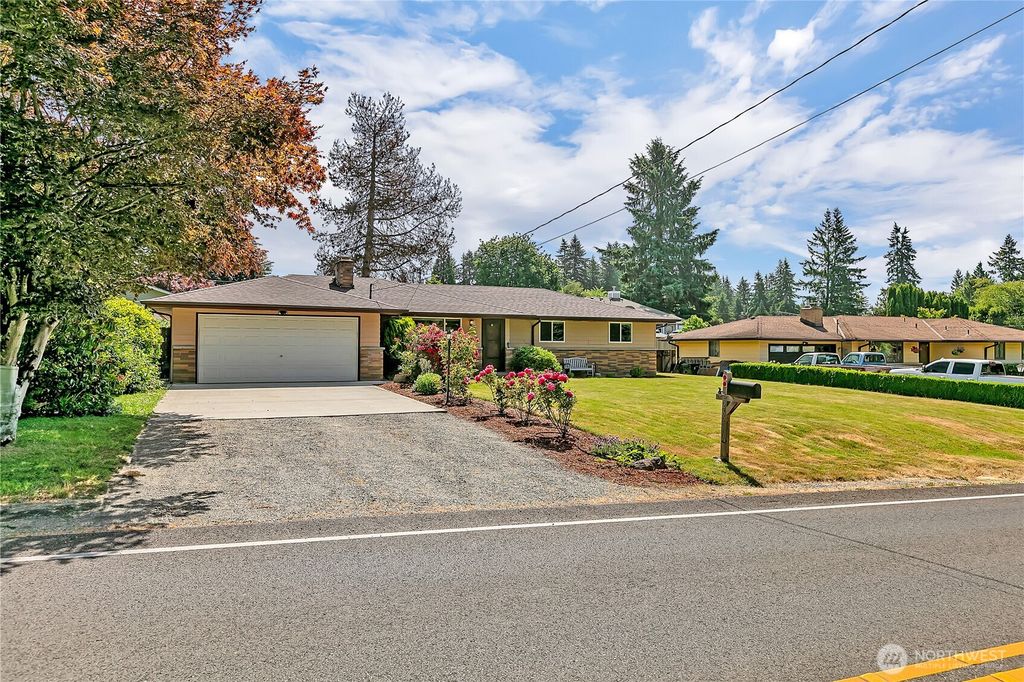 Photo of 26210 144th Avenue SE, Kent, WA 98042 (MLS # 2389727)