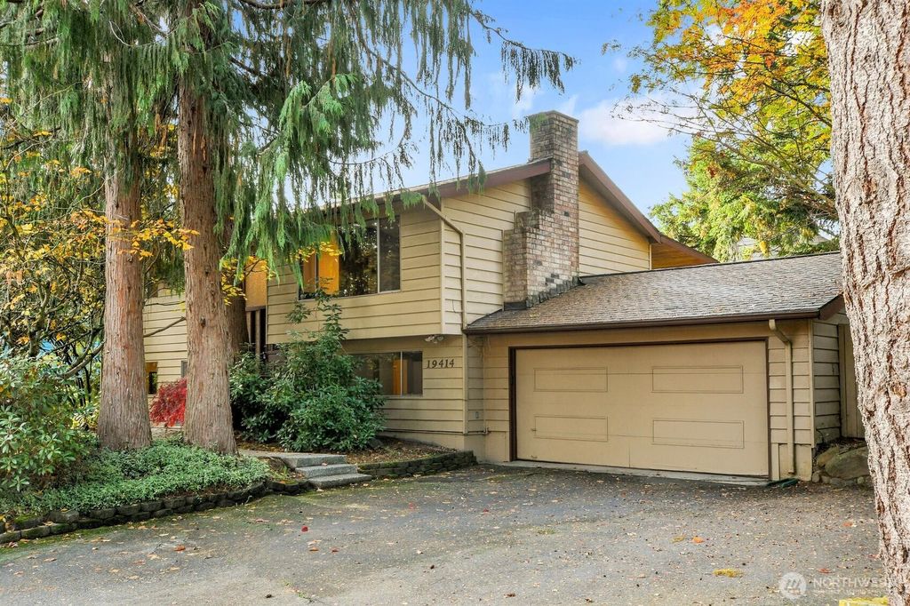 Photo of 19414 1st Avenue SE, Bothell, WA 98012 (MLS # 2451595)