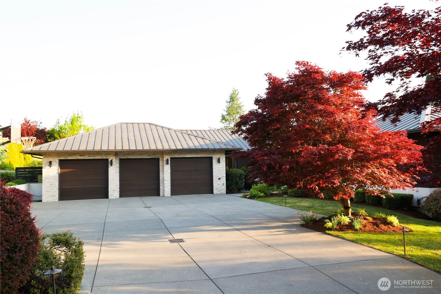 8631 NE 19th Place