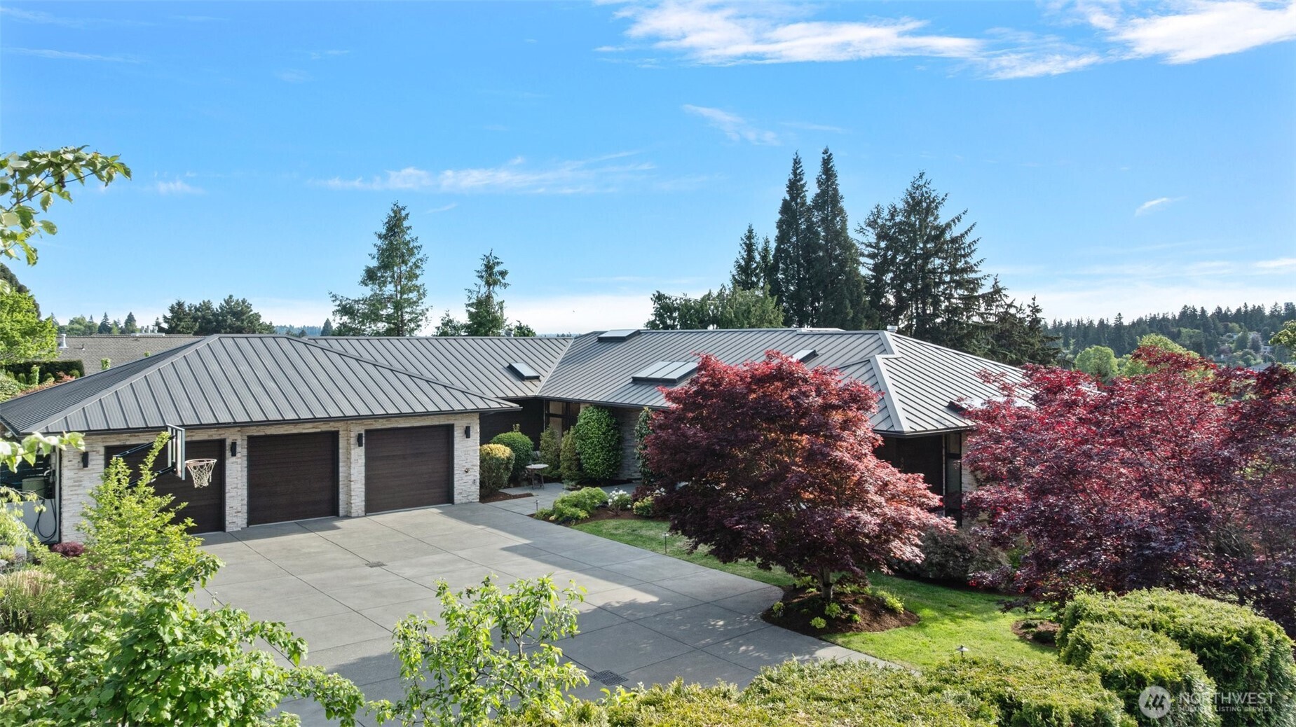 8631 NE 19th Place