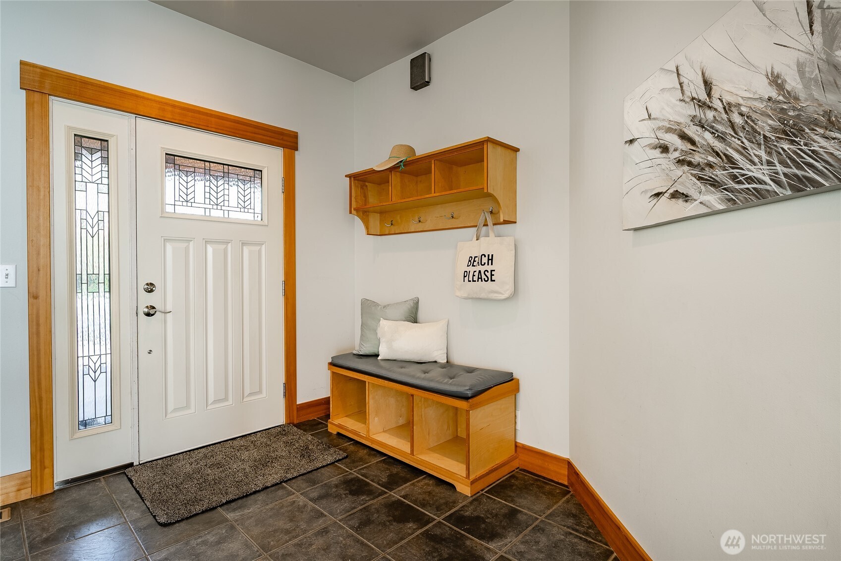 2176 Montfort Avenue