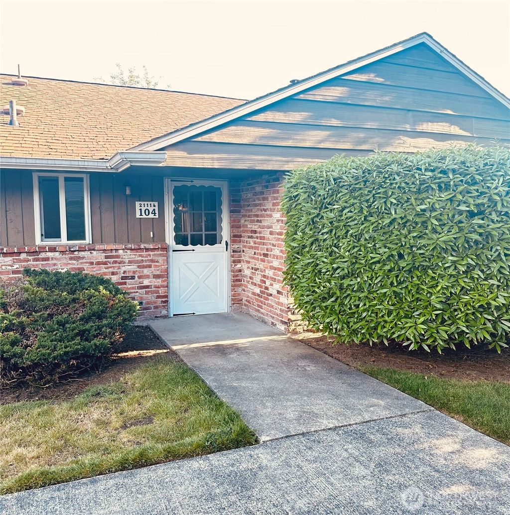 Photo of 21114 77th Place W #404, Edmonds, WA 98026 (MLS # 2394406)