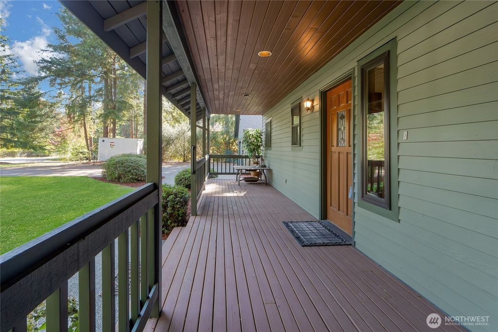 Photo of 28707 210th Avenue SE, Kent, WA 98042 (MLS # 2442341)