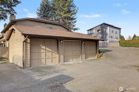 Photo of 8013 NE 177th Ct Ct #402, Kenmore, WA 98028 (MLS # 2472783)
