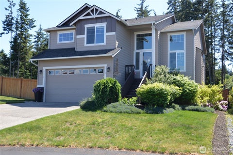Photo of 1314 Sunrise Estates Place, Camano Island, WA 98282 (MLS # 2523427)