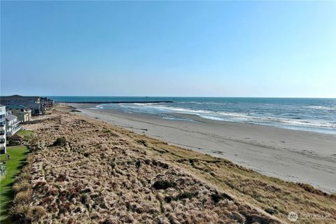 Photo of 1317 Ocean Shores Boulevard SW #4, Ocean Shores, WA 98569 (MLS # 2425548)