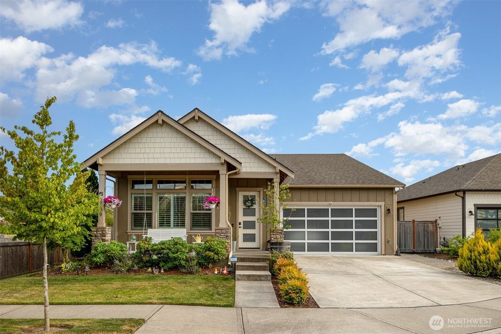 Photo of 2109 5th Place, Snohomish, WA 98290 (MLS # 2391202)
