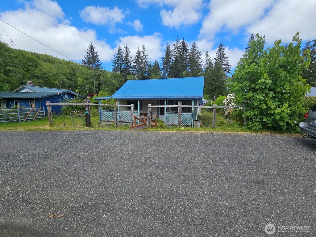 Photo of 170 Bloedel Boulevard W, Beaver, WA 98305 (MLS # 2535338)