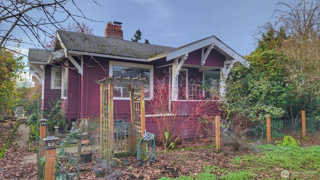 Photo of 4055 42nd Avenue SW, Seattle, WA 98116 (MLS # 2467364)