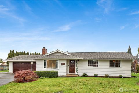 Photo of 851 Garden Drive, Lynden, WA 98264 (MLS # 2494920)