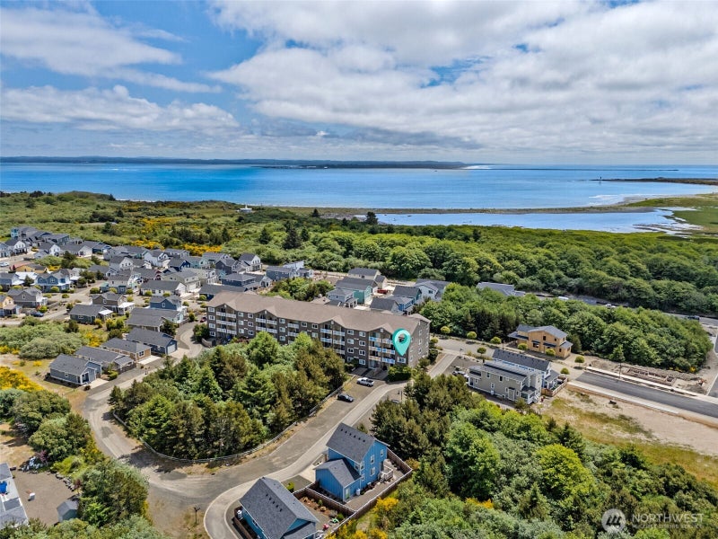 262 Oyhut Bay Boulevard SW 101
