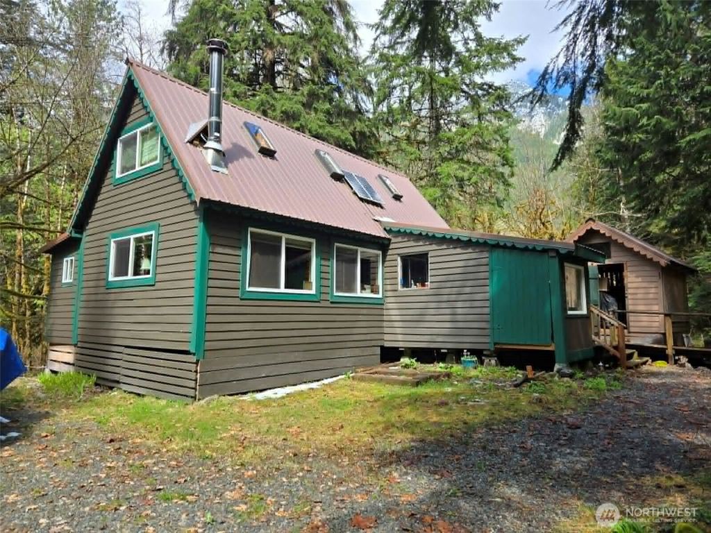 Photo of 48918 Front Street, Granite Falls, WA 98252 (MLS # 2510565)