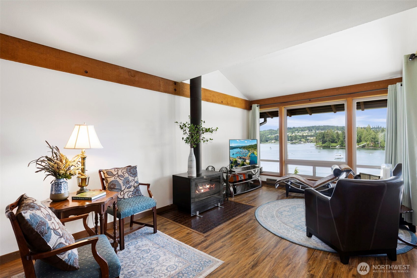 131 N Bay Lane 4