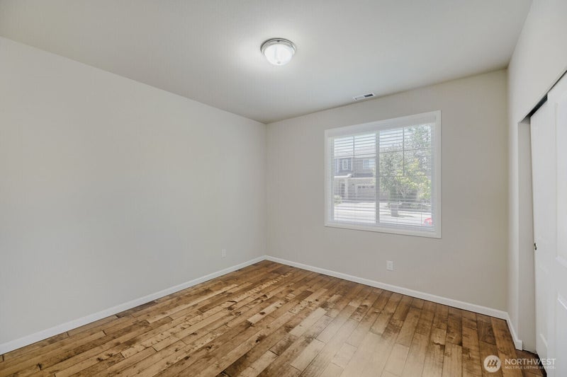 18623 39th Drive SE