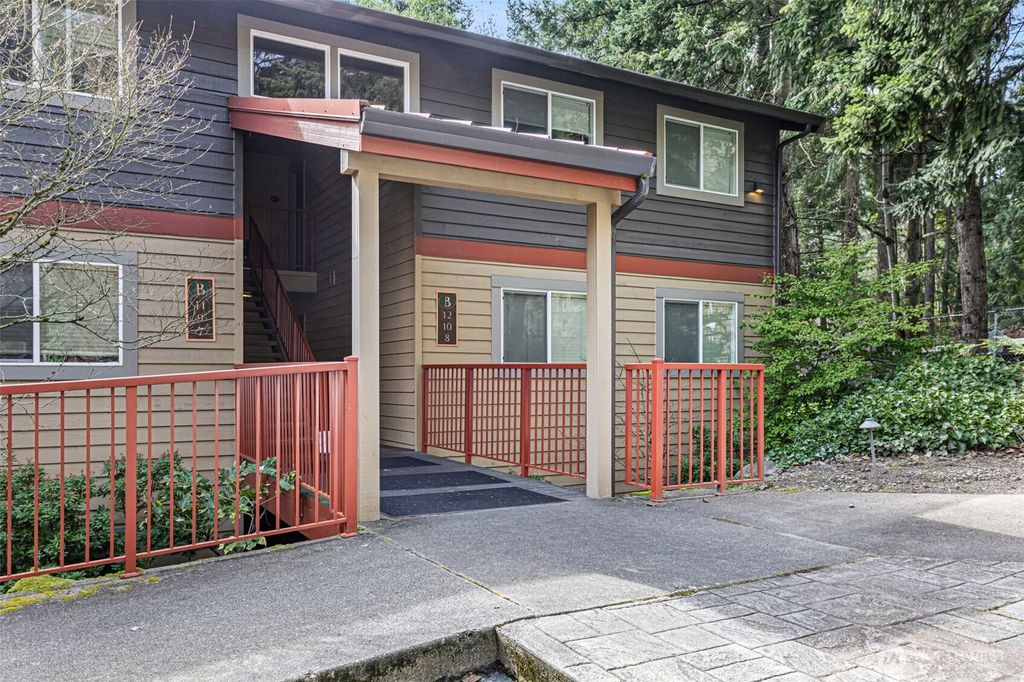 Photo of 11054 NE 33rd Place #B7, Bellevue, WA 98004 (MLS # 2501564)