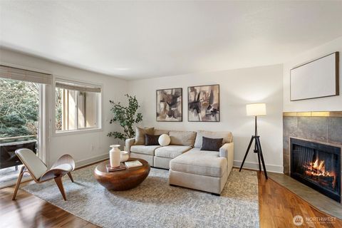 Photo of 11054 NE 33rd Place #B7, Bellevue, WA 98004 (MLS # 2501564)