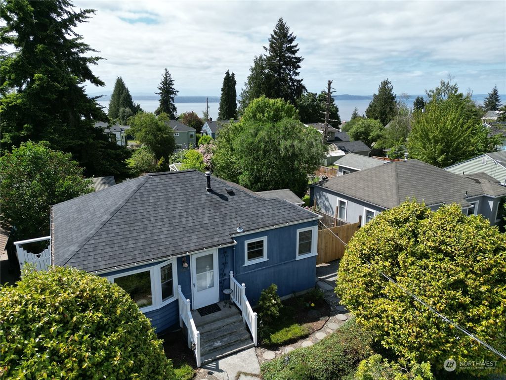 Photo of 10223 California Avenue SW, Seattle, WA 98146 (MLS # 2241995)