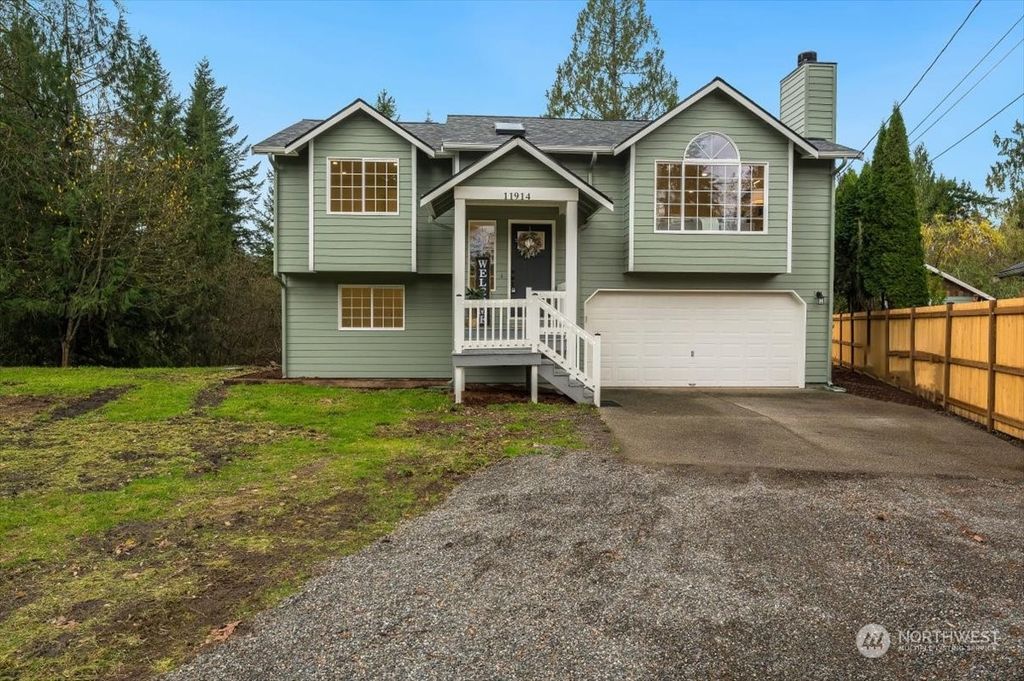 Photo of 11914 167th Dr NE Dr, Arlington, WA 98223 (MLS # 2310647)