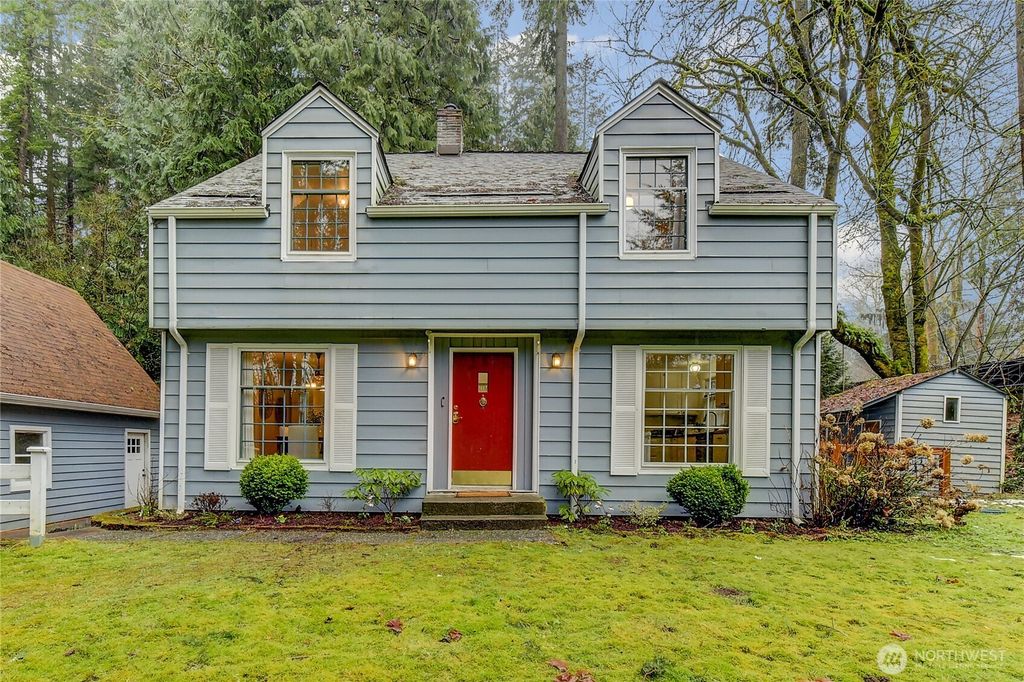 Photo of 18409 160th Avenue NE, Woodinville, WA 98072 (MLS # 2332324)