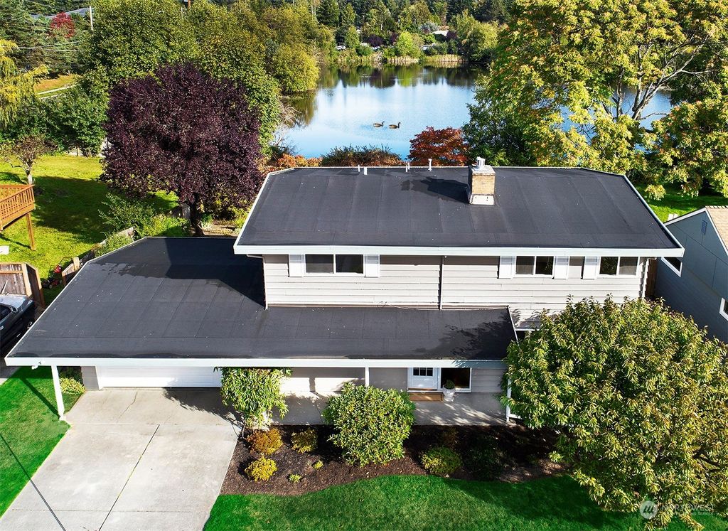 Photo of 2110 N 172nd Street, Shoreline, WA 98133 (MLS # 2297396)