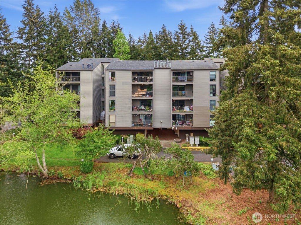 Photo of 6702 139 Avenue NE #750, Redmond, WA 98052 (MLS # 2576060)