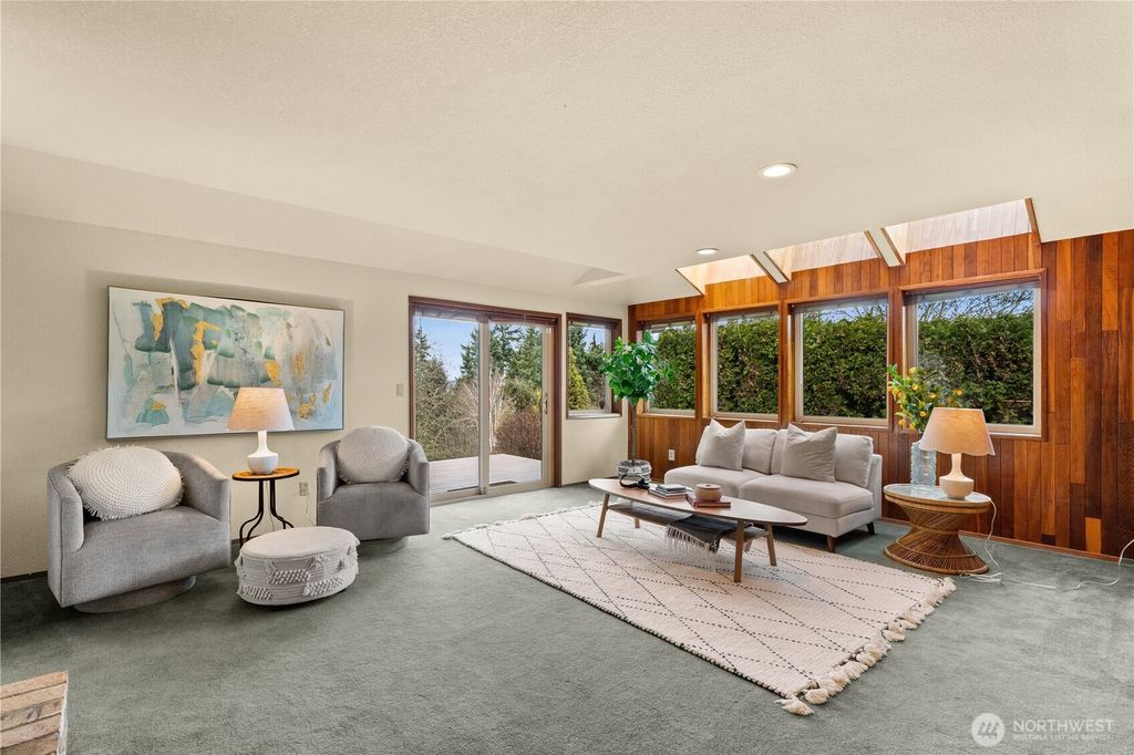 Photo of 6008 Indian Trail NE, Tacoma, WA 98422 (MLS # 2485969)