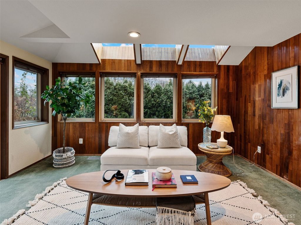 Photo of 6008 Indian Trail NE, Tacoma, WA 98422 (MLS # 2485969)