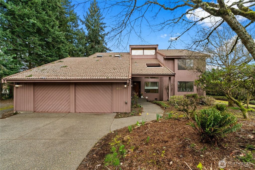 Photo of 6008 Indian Trail NE, Tacoma, WA 98422 (MLS # 2485969)