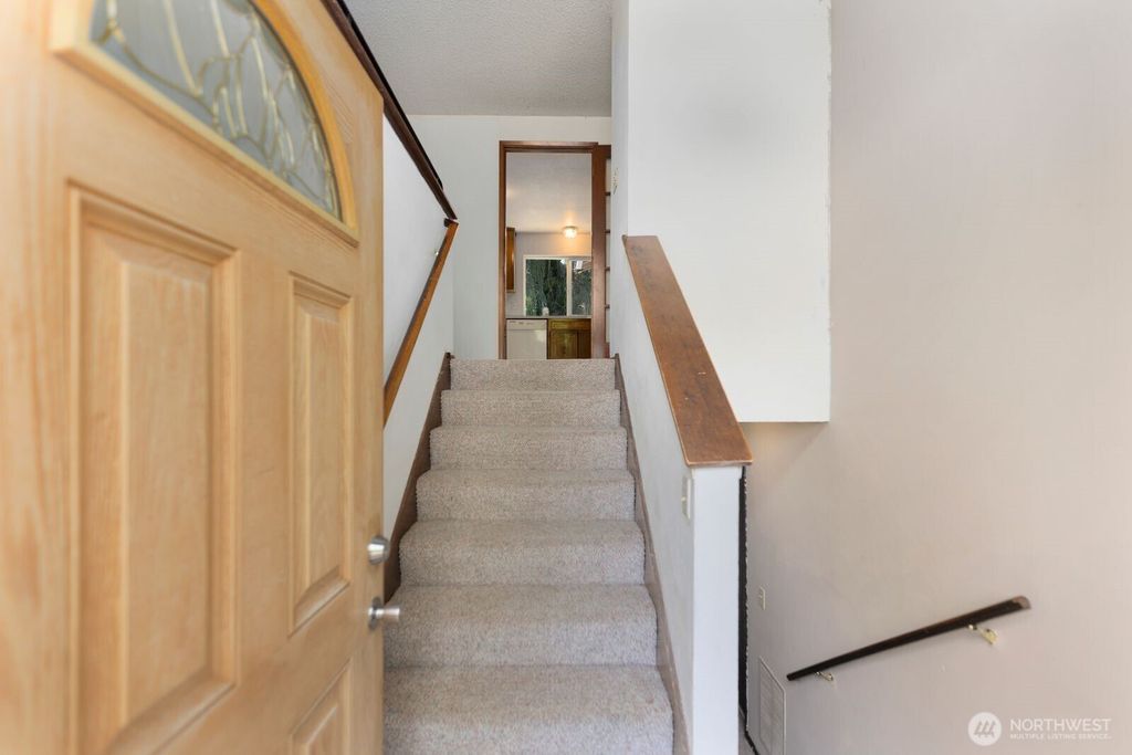 Photo of 21627 9th Place W, Bothell, WA 98021 (MLS # 2521901)