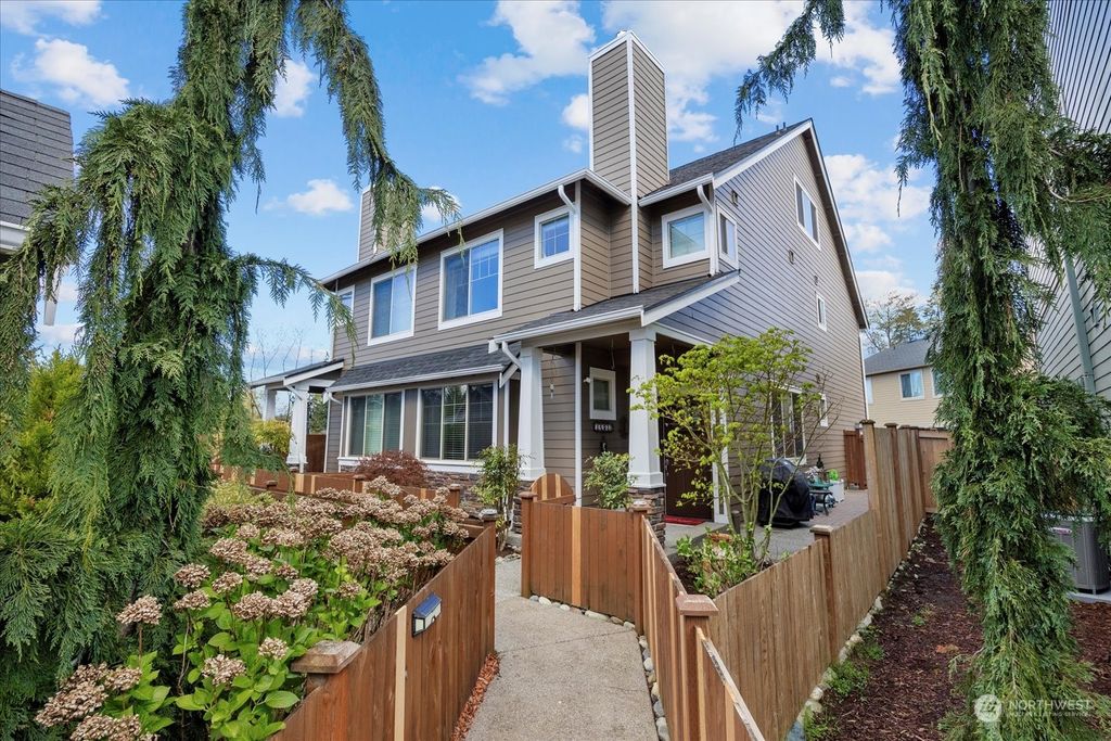 Photo of 14522 15th Avenue W #A, Lynnwood, WA 98087 (MLS # 2223341)