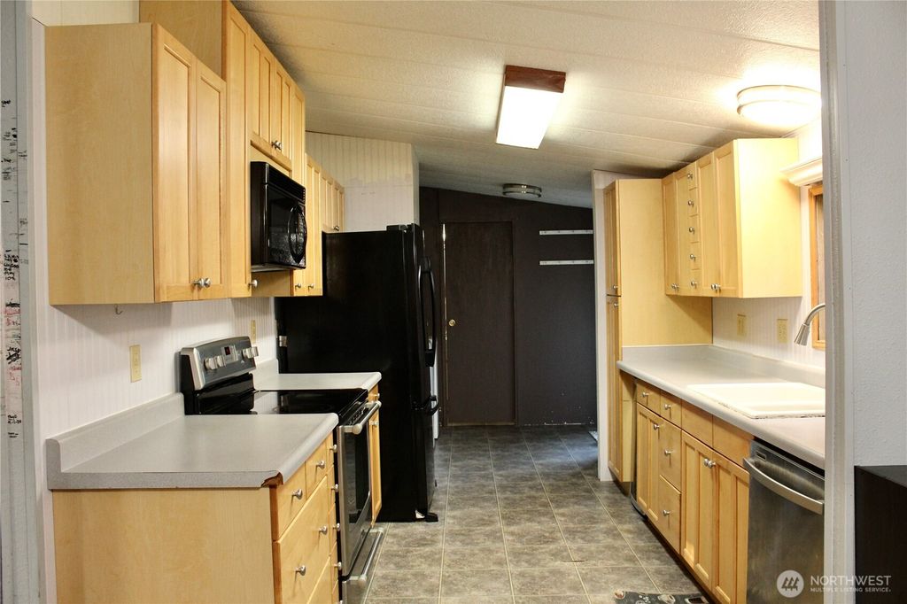 Photo of 20609 Nelson Lane, Burlington, WA 98233 (MLS # 2464487)