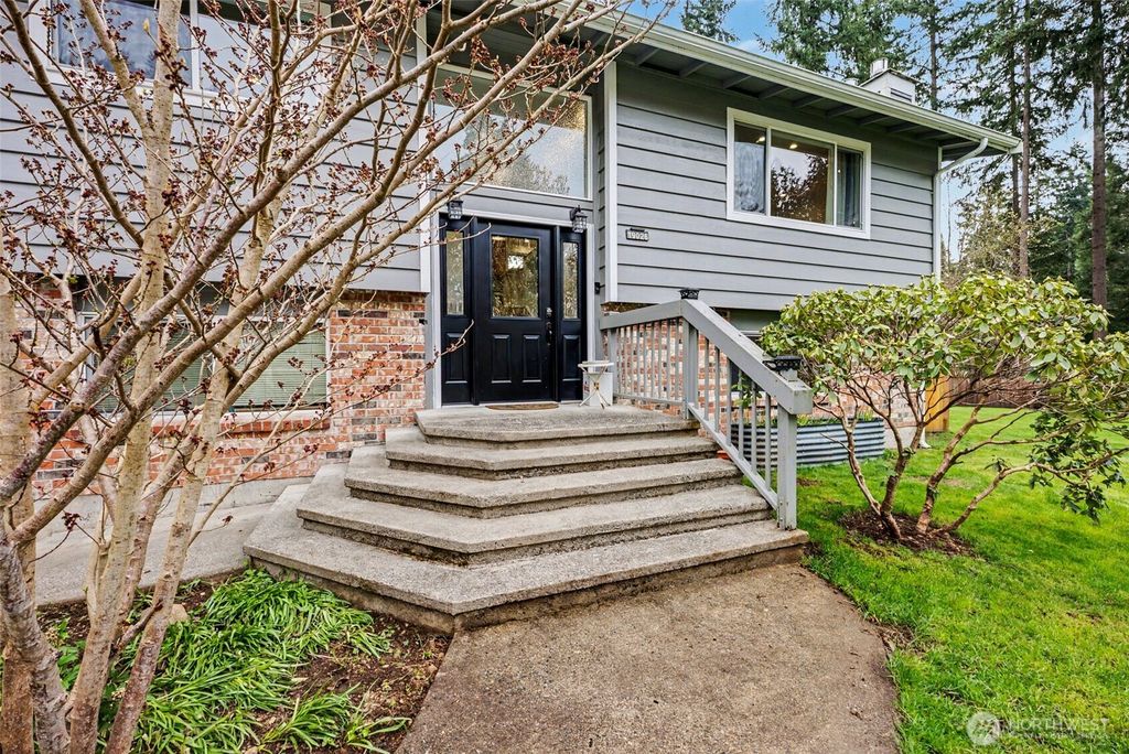 Photo of 19026 63rd Street E, Lake Tapps, WA 98391 (MLS # 2499680)