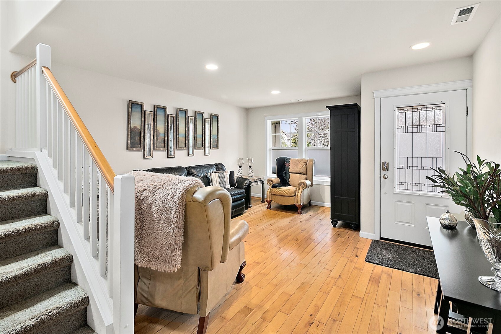 6415 Silent Creek Avenue SE