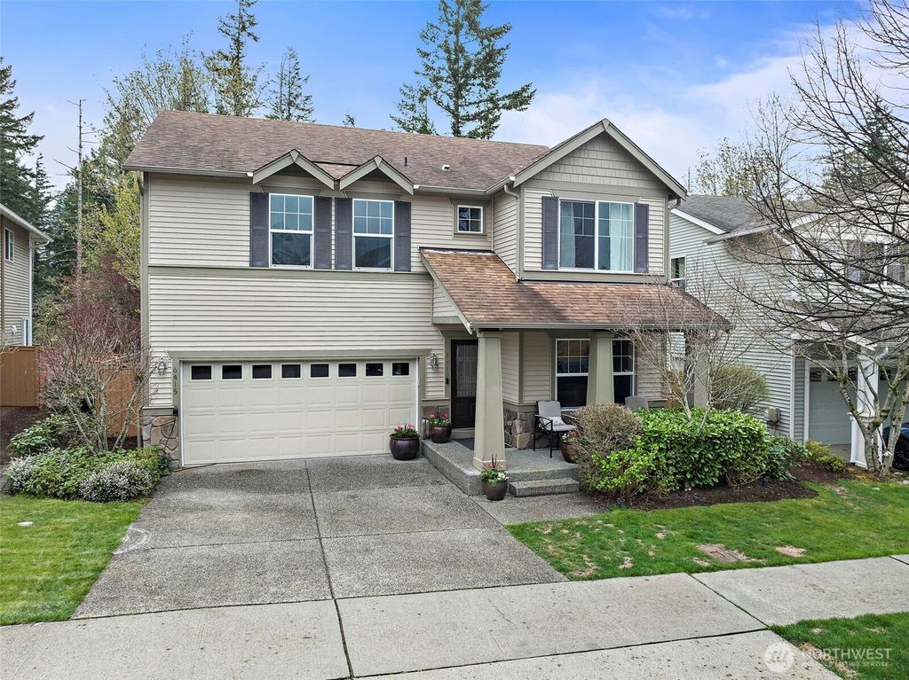 Photo of 6415 Silent Creek Avenue SE, Snoqualmie, WA 98065 (MLS # 2503595)