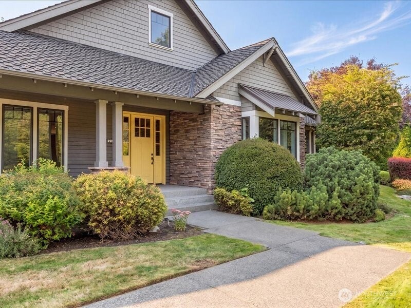 Photo of 7796 Renton Issaquah Road SE, Issaquah, WA 98027 (MLS # 2573572)