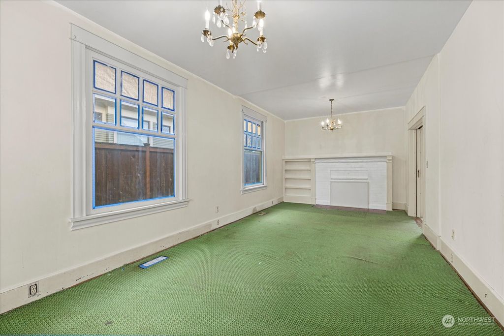 Photo of 2121 1st Avenue W, Seattle, WA 98119 (MLS # 2328822)