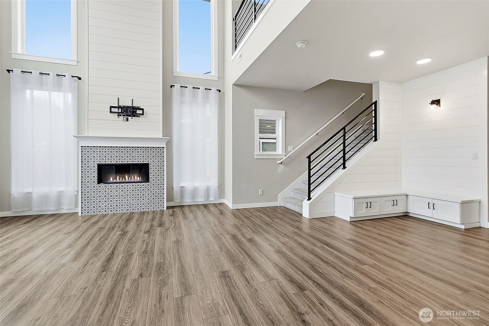 19030 133rd Street E