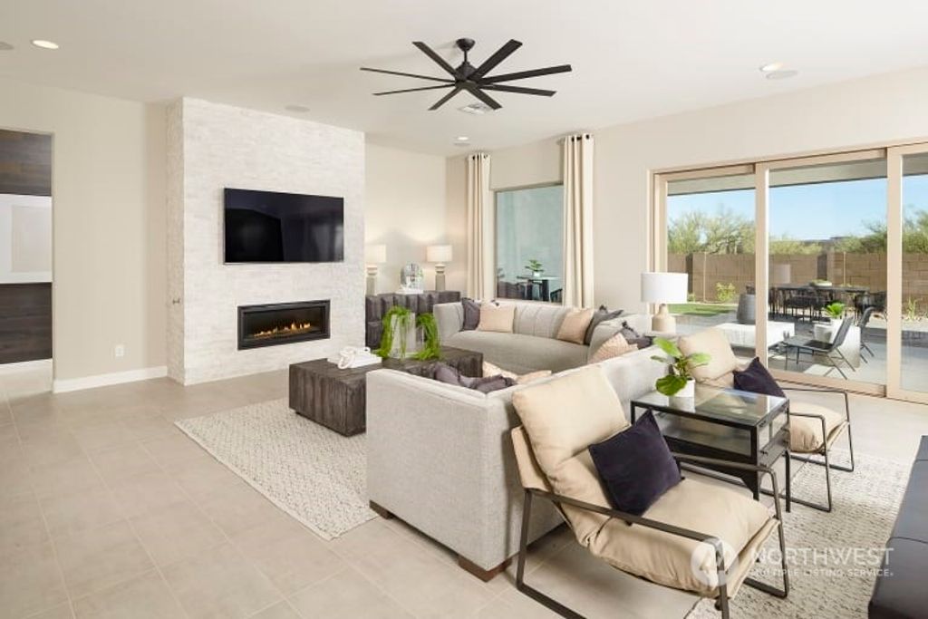 Photo of 13816 127th Street NE #20-6, Lake Stevens, WA 98258 (MLS # 2027347)