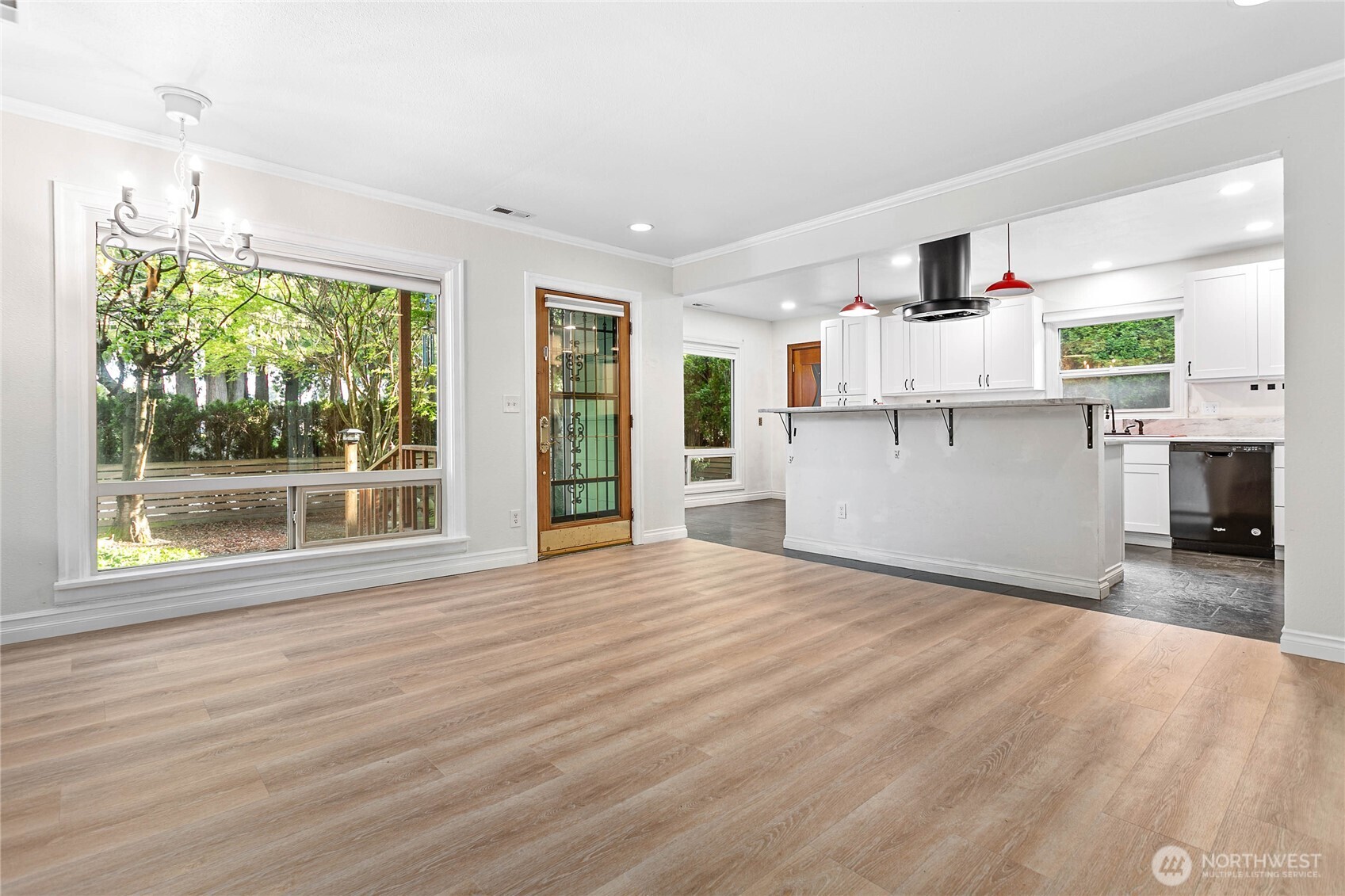 1100 Greenleaf Avenue