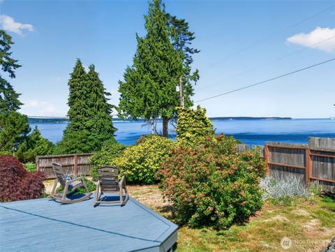 Photo of 306 Spyglass Drive, Freeland, WA 98249 (MLS # 2554891)