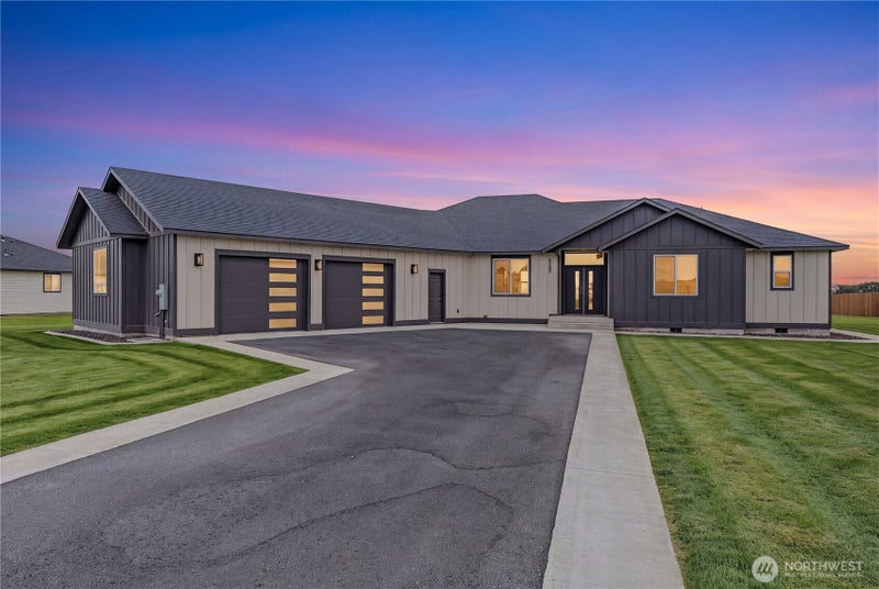 5093 NE 7.3 Road