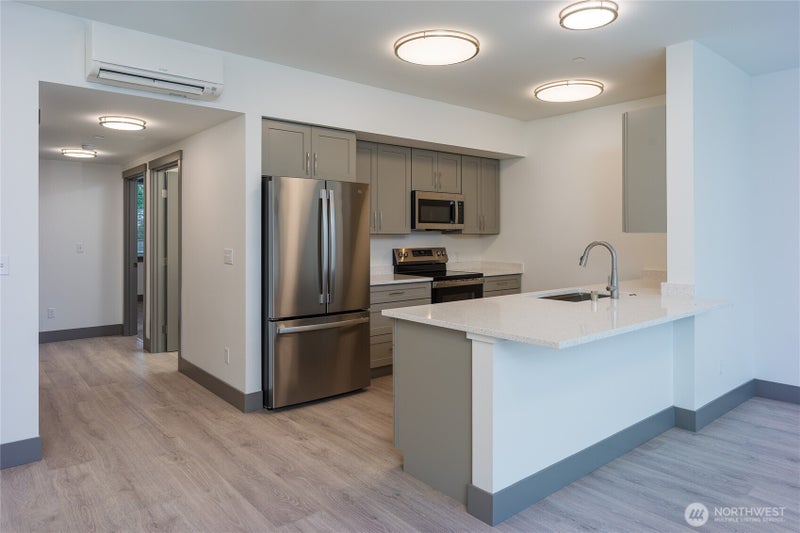 623 Morris Street Ct E1