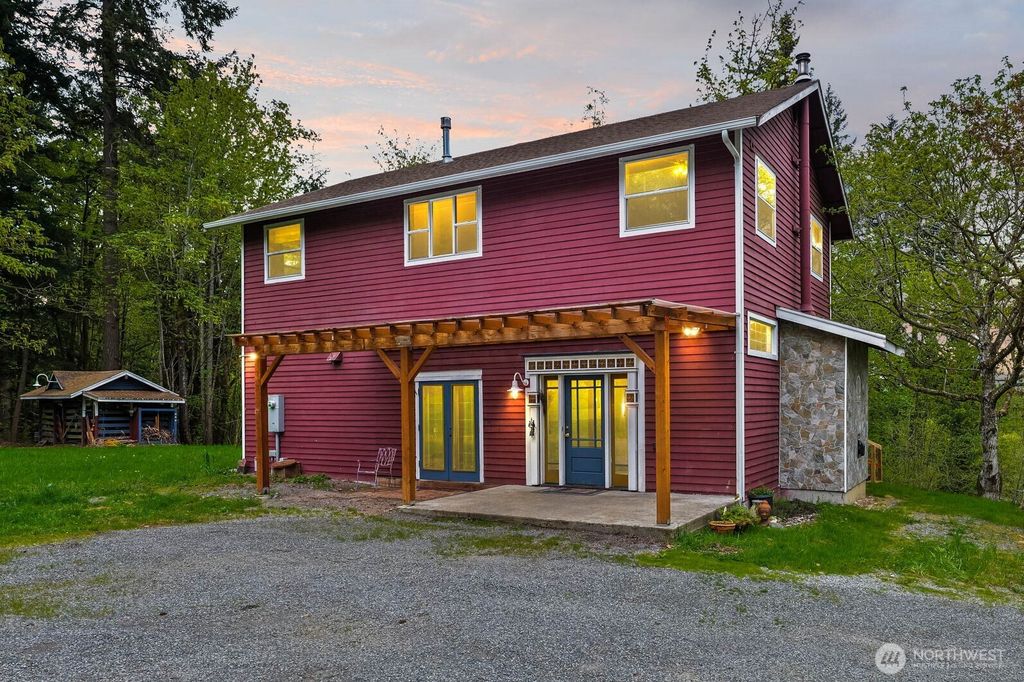 Photo of 25119 SE 262nd Street, Ravensdale, WA 98051 (MLS # 2479338)