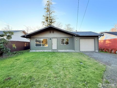 Photo of 1807 Harding Road, Aberdeen, WA 98520 (MLS # 2486296)