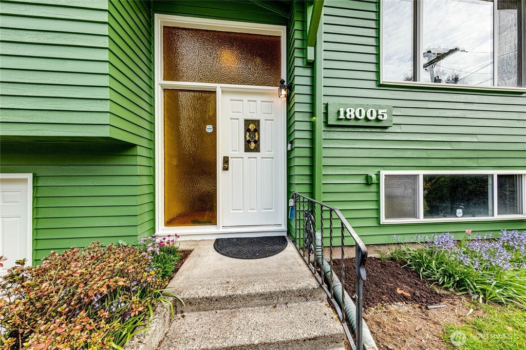 Photo of 18005 33rd Place W, Lynnwood, WA 98037 (MLS # 2504781)