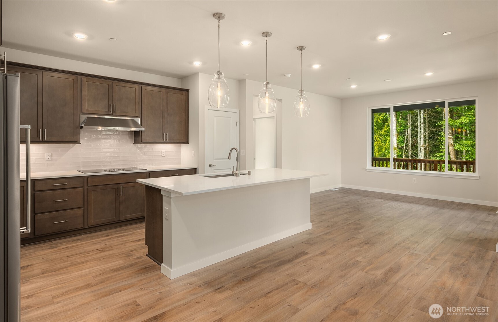 23455 Marinwood Circle NE Road NE 0712