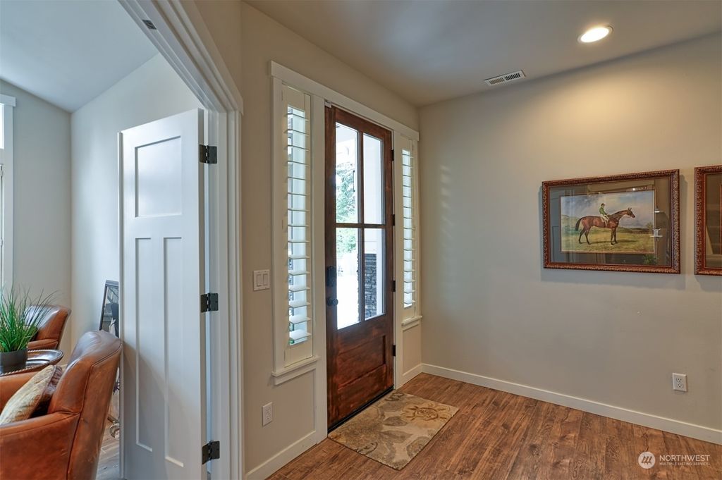 Photo of 8127 137th Avenue SE, Snohomish, WA 98290 (MLS # 2161226)