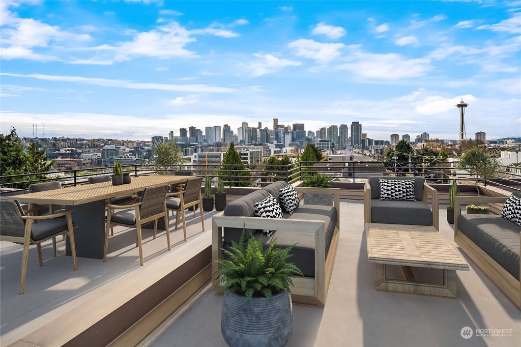 Photo of 1312 6th Avenue N #5, Seattle, WA 98109 (MLS # 2217992)