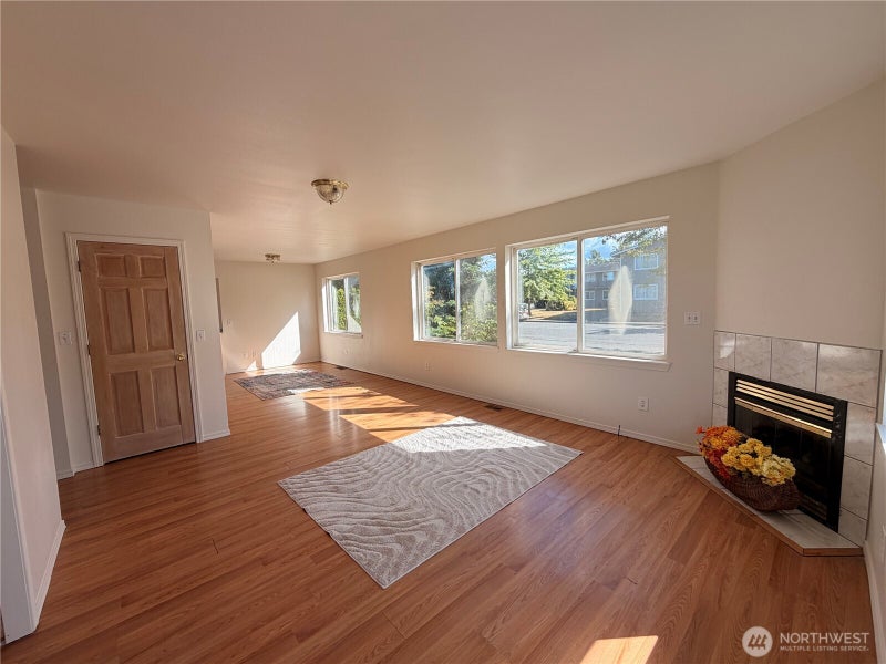 319 6th Street